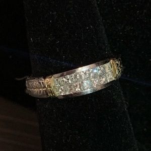 Platinum and 18kt princess cut Diamond Ring 6.25